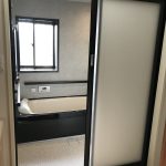 スパージュ片引き戸ブラック施工例